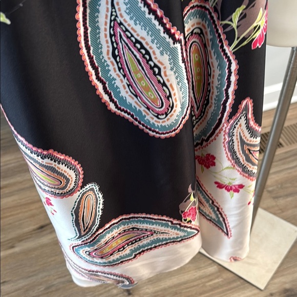 One Size Floral Paisley Maxi Skirt Black and Pink - Picture 7 of 8